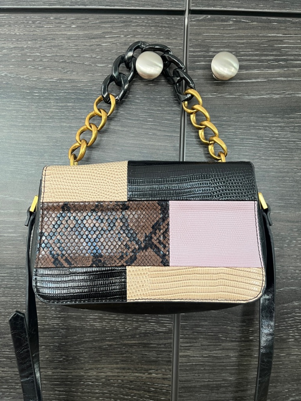Designer-Inspired Patchwork Crossbody Bag in Black, Beige & Pink